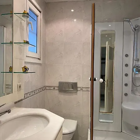 Stunning Sea View And Location, 2br Apartment *