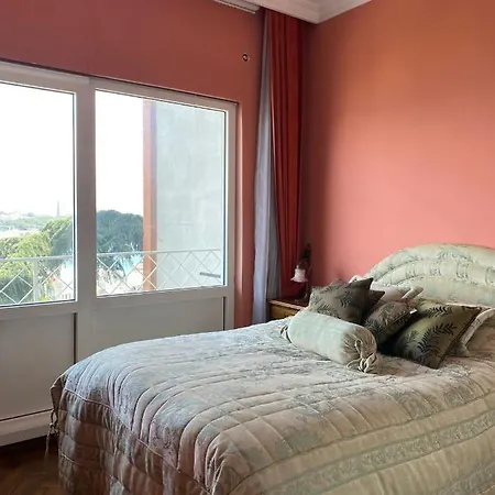 Stunning Sea View And Location, 2br *