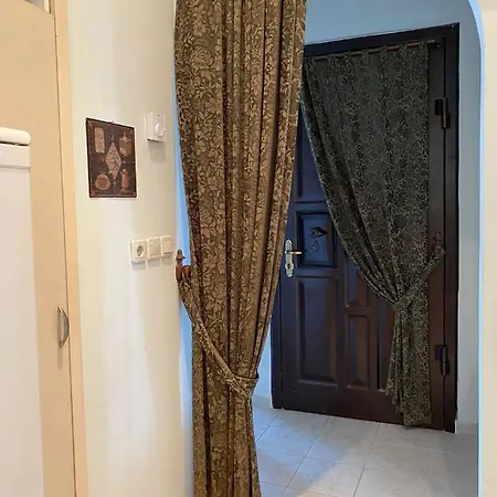 Stunning Sea View And Location, 2br Apartment *